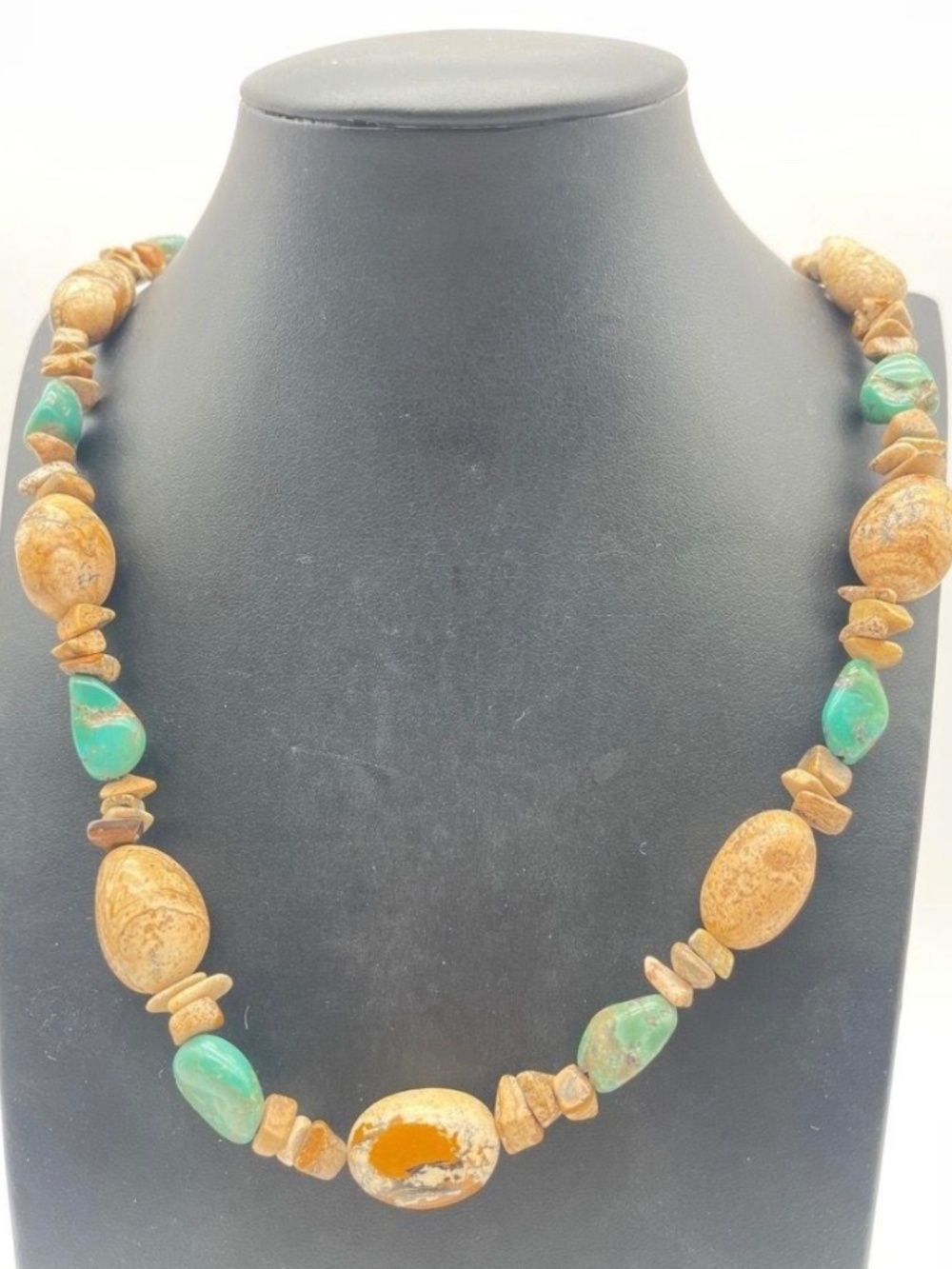 Turquoise and Jasper Necklace 91 grams